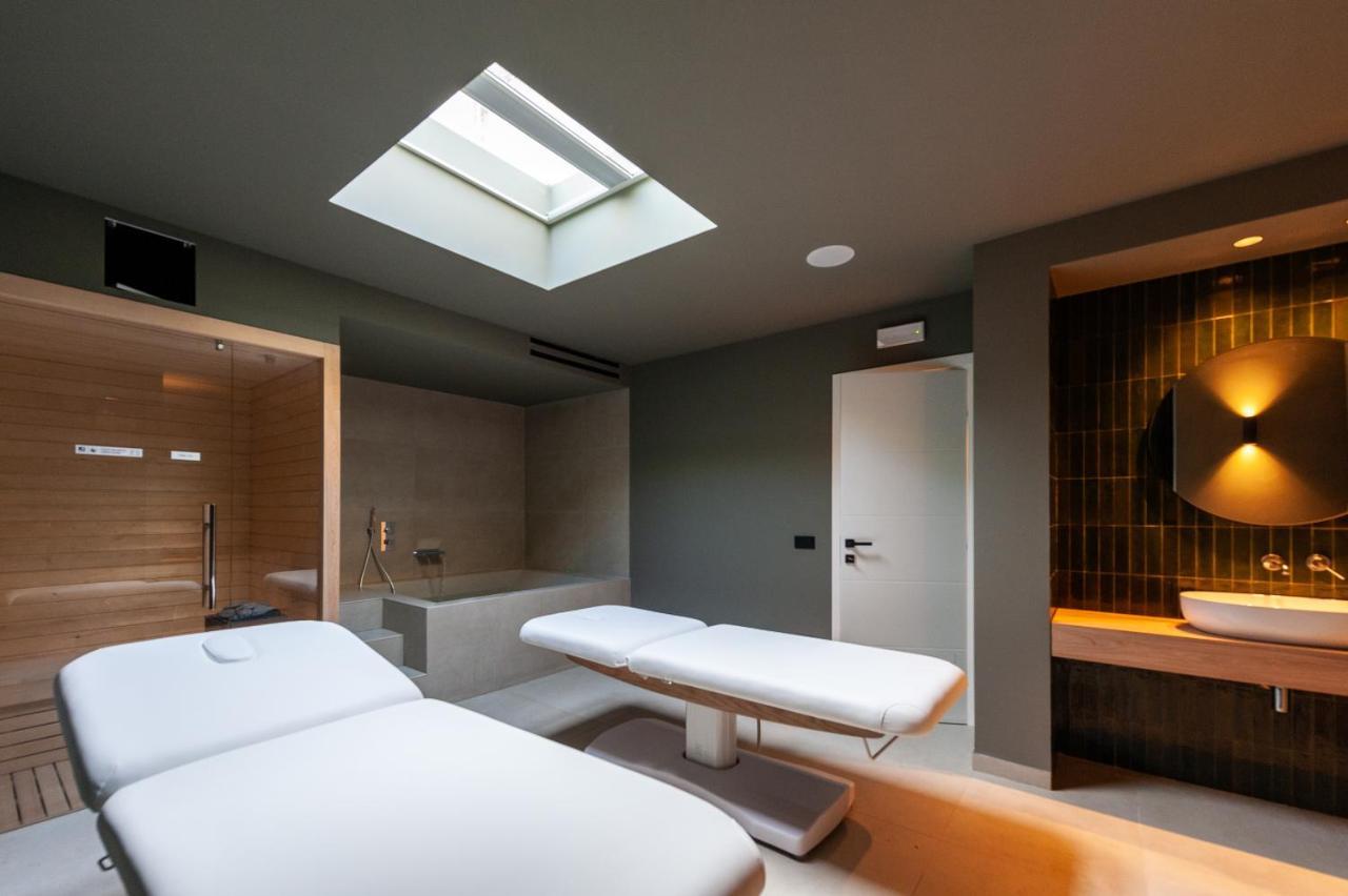 Limen Wellness Hotel & Spa Campofelice Di Roccella Buitenkant foto