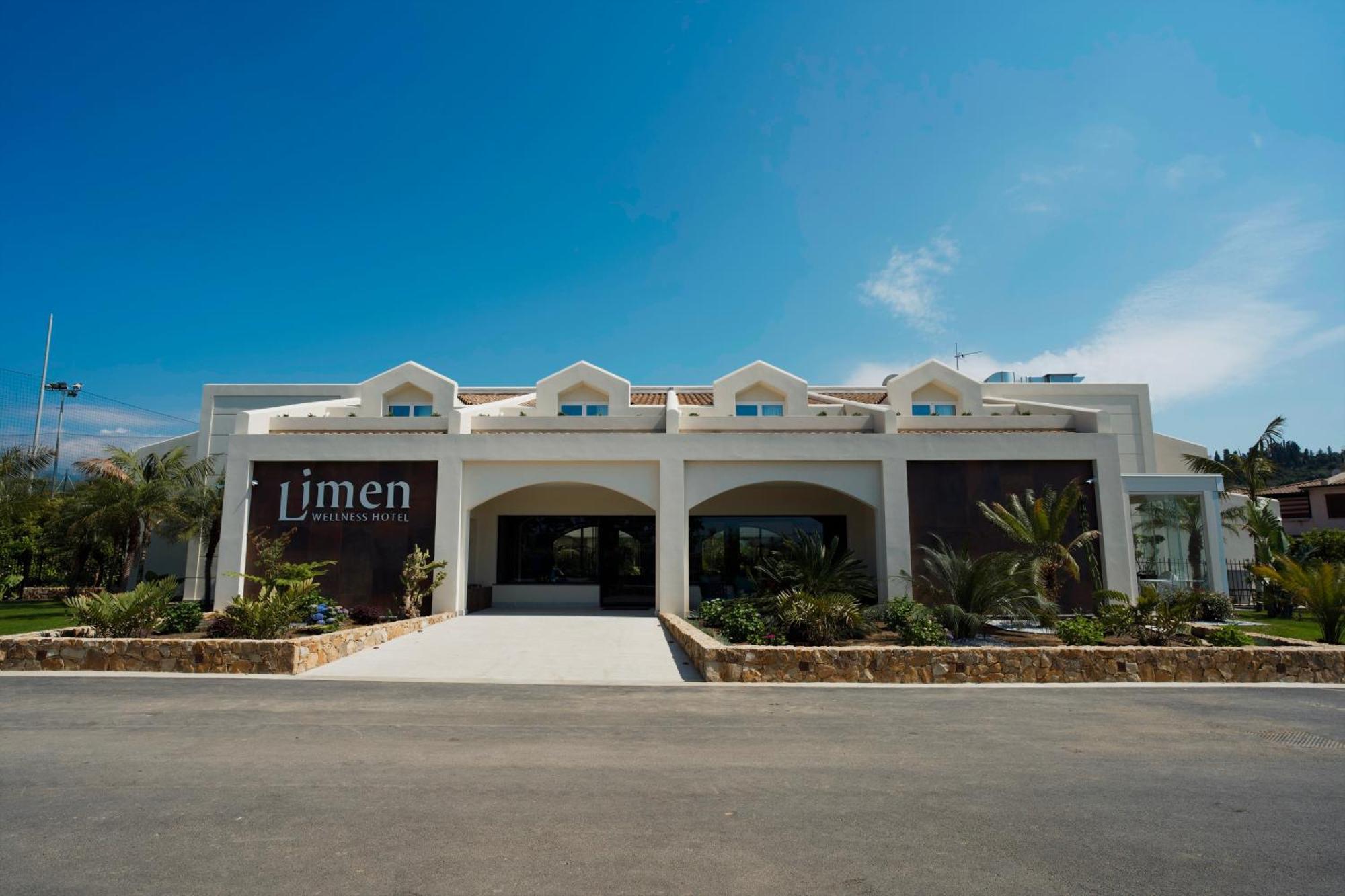 Limen Wellness Hotel & Spa Campofelice Di Roccella Buitenkant foto